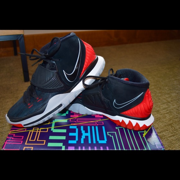 Kyrie 6 Basketball Shoe - Picture 1 of 1